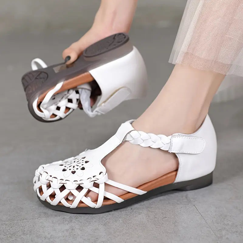 Elegant Women's New Genuine Cowhide Casual Korean Version Low Top Pointed Toe Buckle Flat Soft Bottom Soft Surface Forest Style Hand-woven Sandals