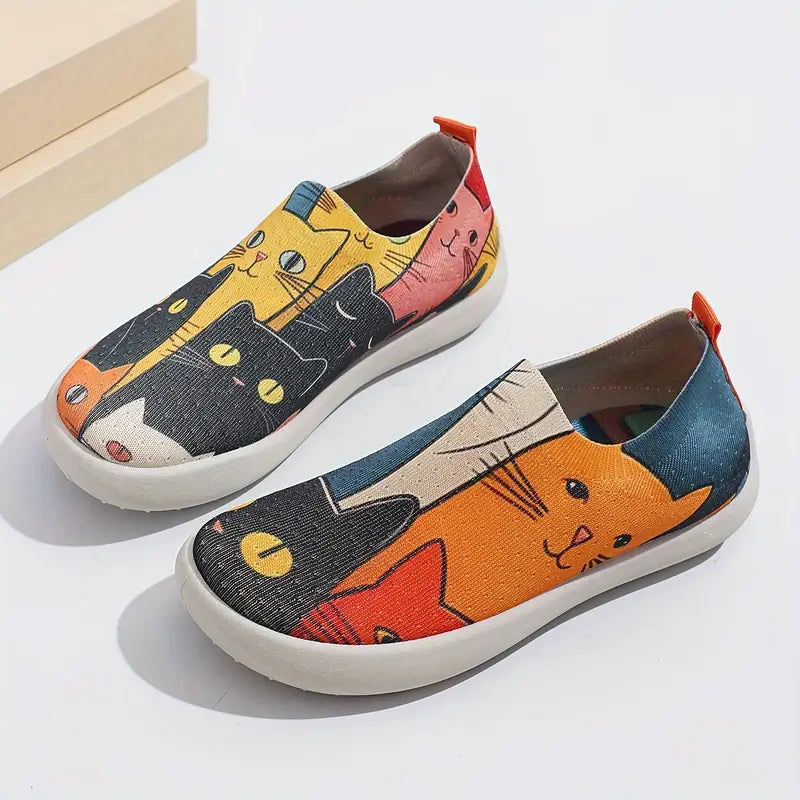 Elegant Women's Colorful Lightweight Women's Casual Slip-On Sneakers - Vintage Style, Cat World Print