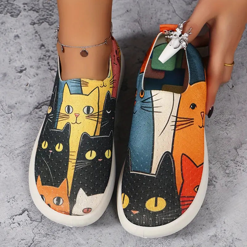 Elegant Women's Colorful Lightweight Women's Casual Slip-On Sneakers - Vintage Style, Cat World Print